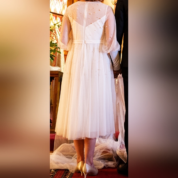 Wedding dress - Picture 4 of 7